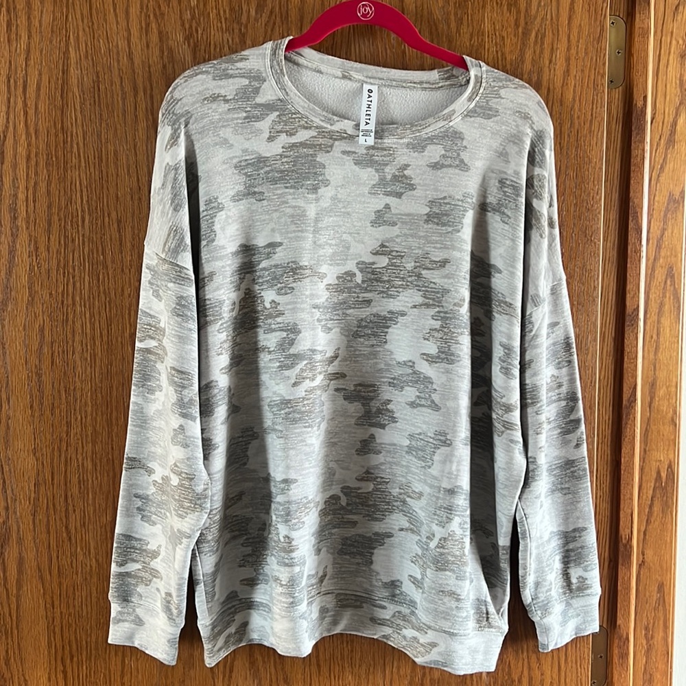 Athleta light weight sweatshirt